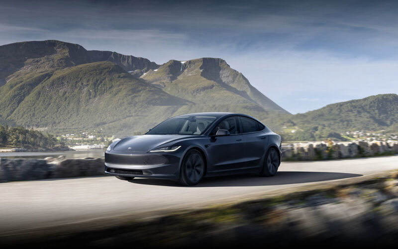 Tesla повністю зосередиться на випуску роботаксі
