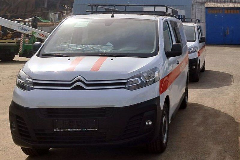 В Україні виготовили два спецавтомобілі на базі Citroen Jumpy (ФОТО)