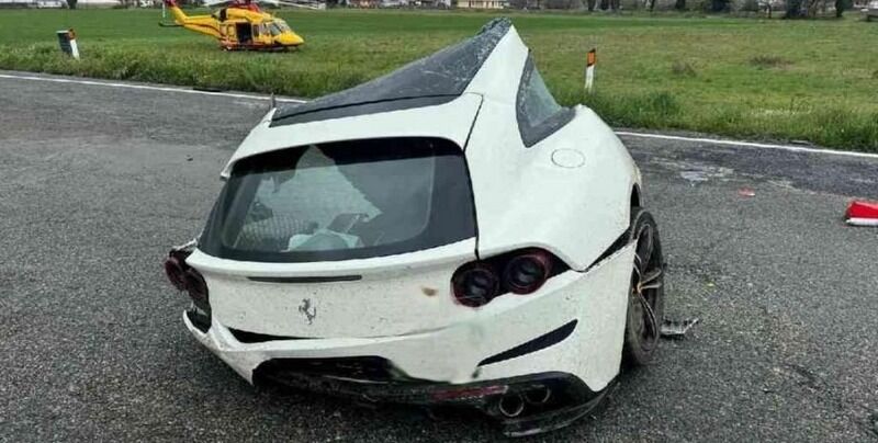 Ferrari розірвало навпіл: українська модель загинула у ДТП в Італії (ФОТО, ВІДЕО)