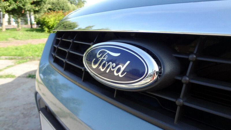 Ford закриває дилерські центри в Європі: названо причину такого несподіваного кроку