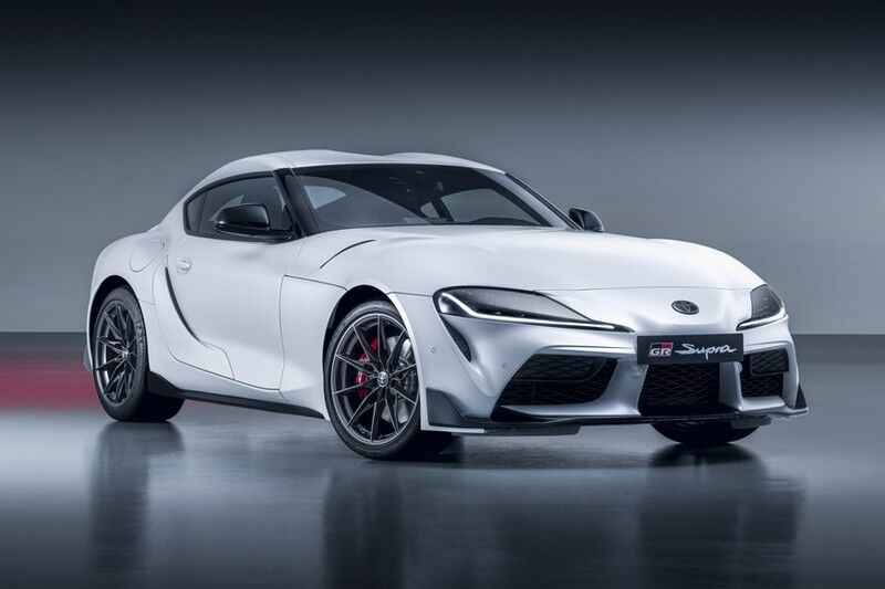Продажі нової Toyota Supra серйозно обвалились