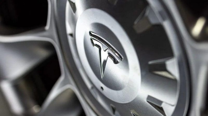 Безпека під питанням: електромобілі Tesla виявилися незахищеними від викрадення