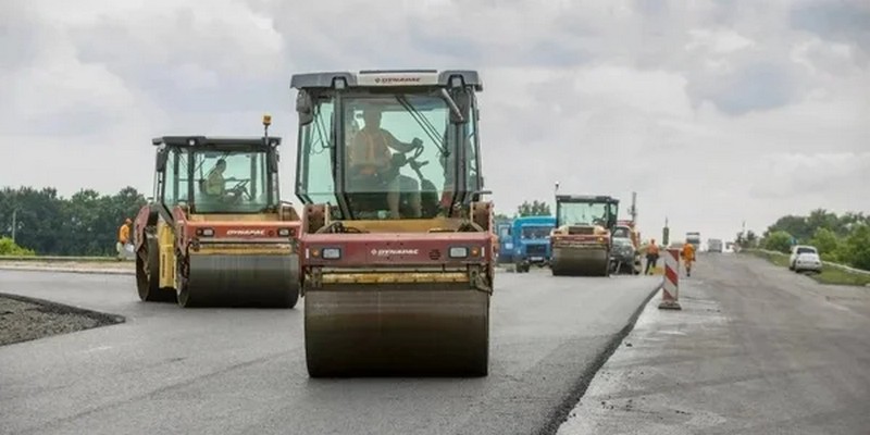 Україна хоче будувати дороги за корейською технологією