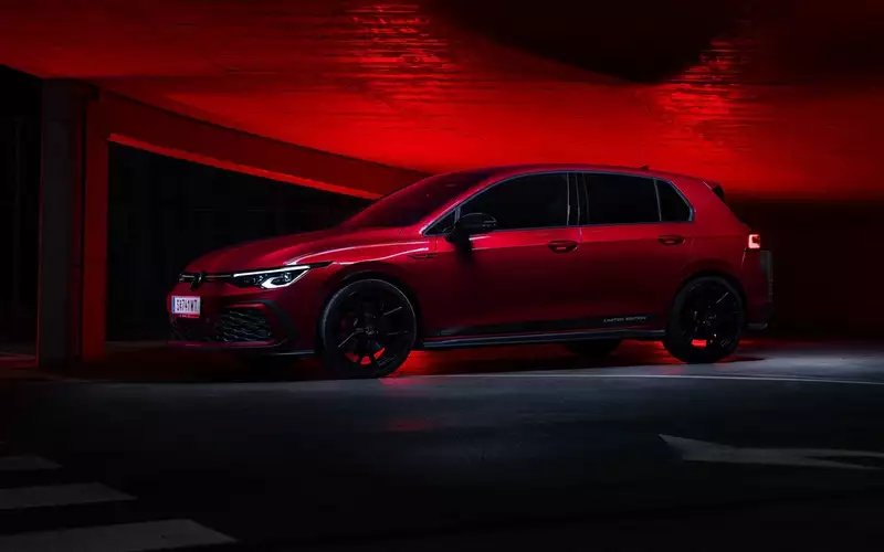 Volkswagen залишить бензиновий двигун в культовому хетчбеку