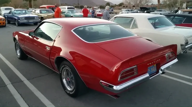 Культова капсула часу: виявлено знаменитий Pontiac 1970 року в новому стані (ВІДЕО)