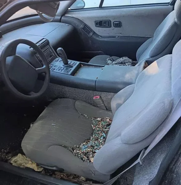 У США виявили покинутий електрокар General Motors 90-х: його продали за $100 000 (ФОТО)