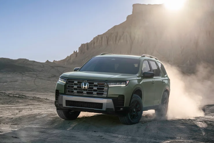 Для великої сім'ї: представлено найбільший кросовер Honda (ФОТО, ВІДЕО)