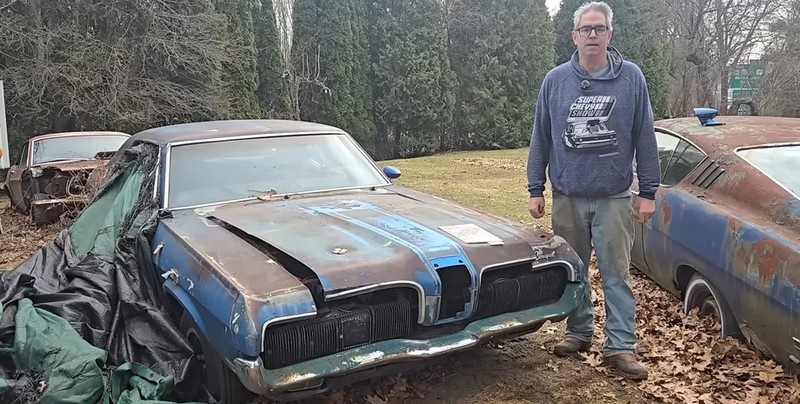 Люксовий побратим Mustang: раритетний спорткар 70-х за $100 000 знайшли на звалищі (ВІДЕО)