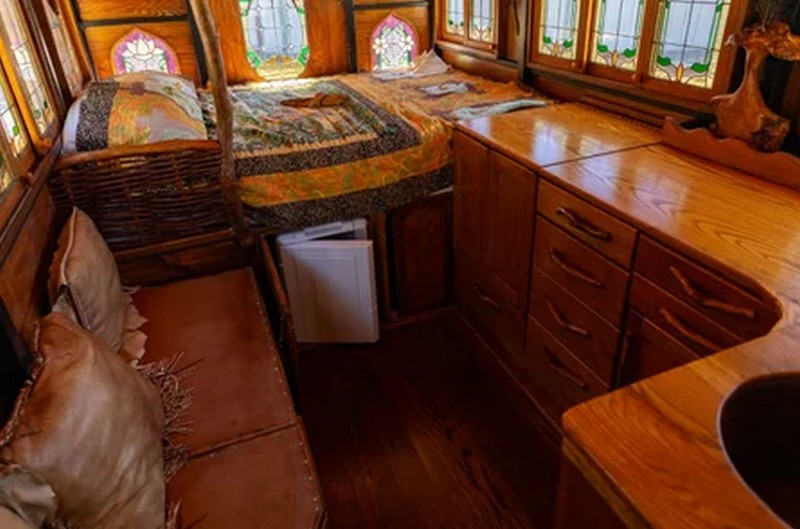 Один із найстаріших у світі: на аукціон виставили вінтажний автодім 1928 року (ФОТО)