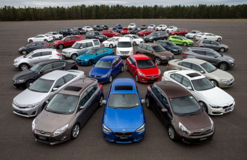 Продажі нових авто в Україні впали на 18%: рейтинг брендів травня